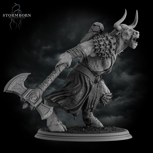 Minotaur resin miniature 32mm and 75mm scale fantasy monster figure with double axe and spiked armor – D&K Custom Prints