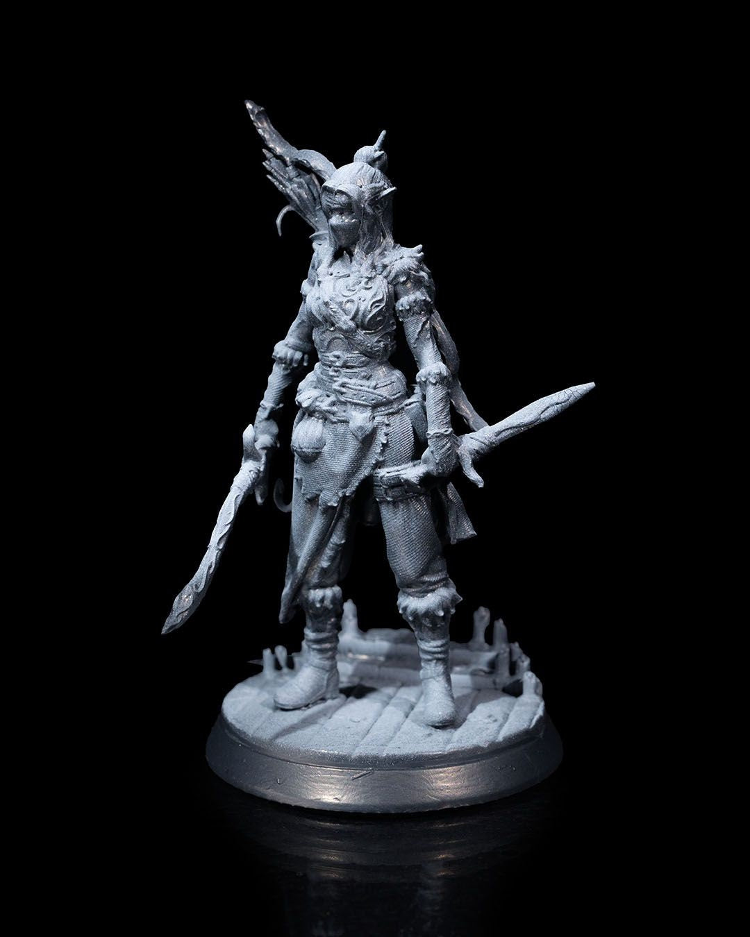 Myllorien Tariela – Elfo explorador