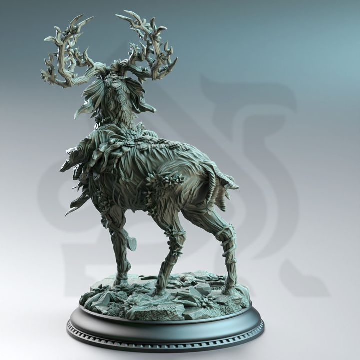 Noble Forest Spirit – Gwynevel