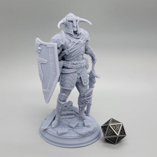 Lizarin - Champion of Renmaeth Resin Miniature