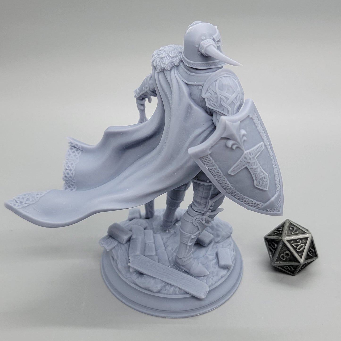 Lizarin - Champion of Renmaeth