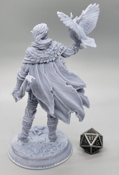 Jesmira the Jaded Elf Feywalker | 32mm & 75mm Resin Miniature | DM Stash