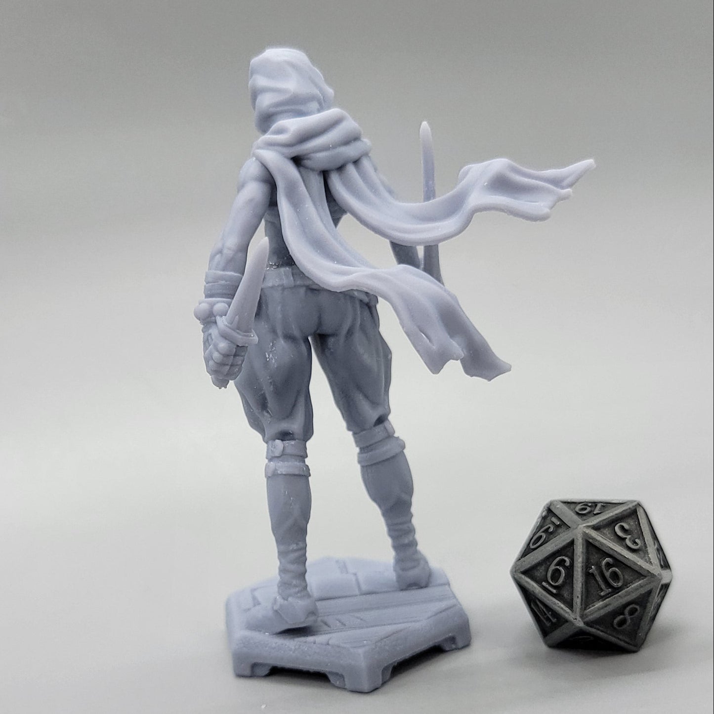 Moriah Thief Miniature | 32mm & 75mm Scale | Dragun Studios
