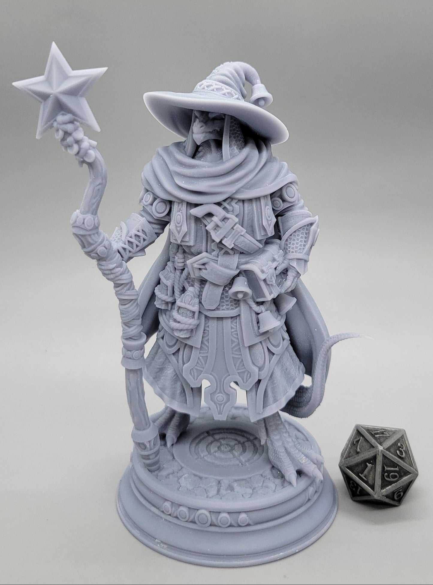 Ozmandi Starborn Silver Dragonkin Sorcerer | 32mm & 75mm Resin Miniature | DM Stash