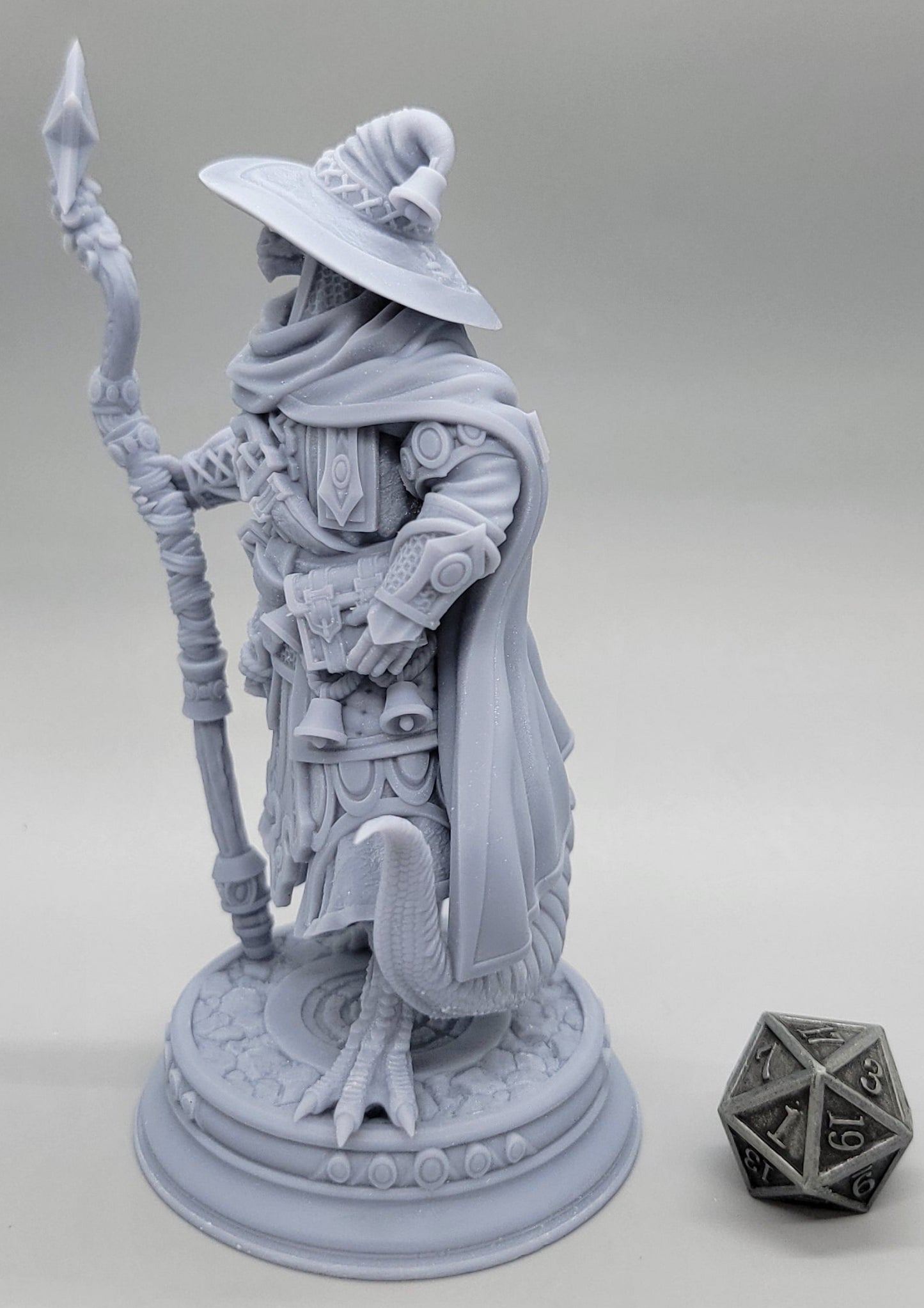 Ozmandi Starborn Silver Dragonkin Sorcerer | 32mm & 75mm Resin Miniature | DM Stash