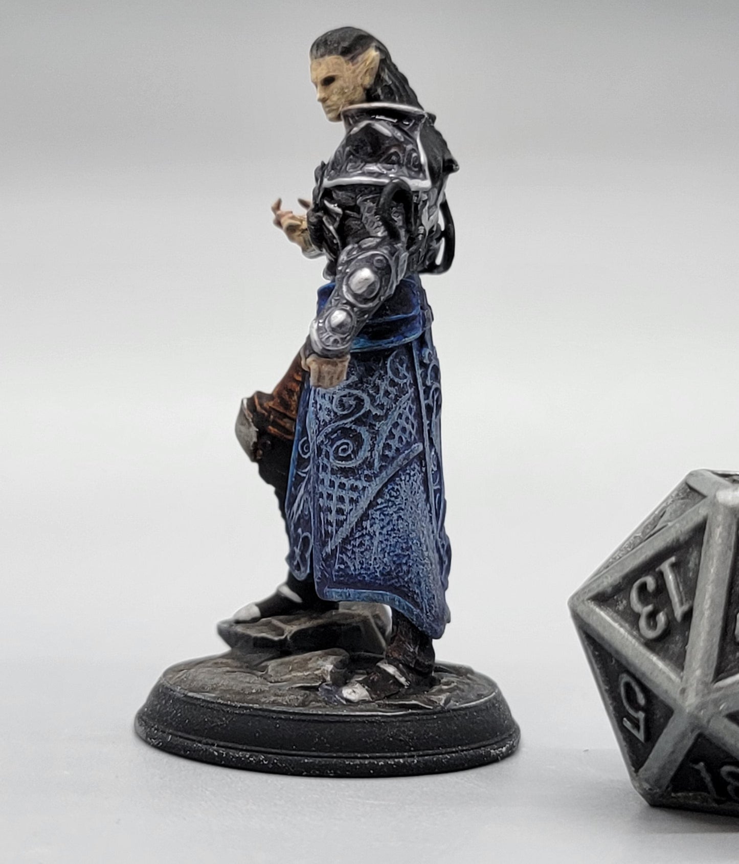 Netros of House Verani - Arcane Artificer Resin Miniature
