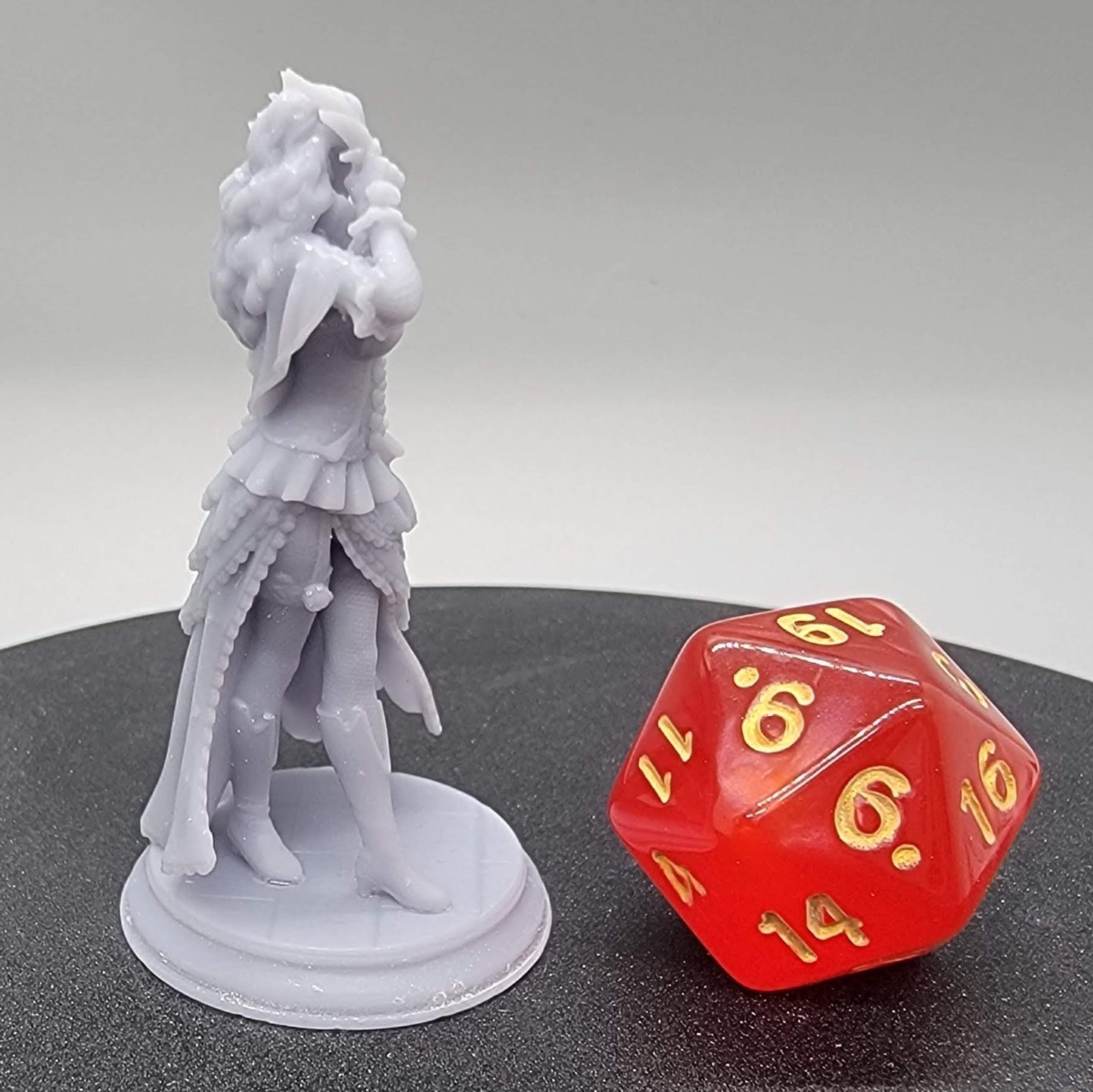 Carmine Duvall - Vampire Courtesan in 32mm scale assembled variant for D&D RP Gaming by D&K Custom Prints