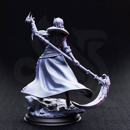 Catarina Von Strassen, vampire hunter of the Crimson Masquerade. High-detail resin miniature. DIY kit, raw, primed, or painted for TTRPGs or display.