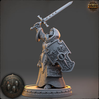 Dame Corintha Vale Paladin miniature from the Choir of the Blighted Ash by Daybreak Miniatures, 32 mm resin figure for 28–32 mm TTRPGs and wargaming.