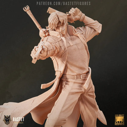 Unpainted bust of Dante aiming pistol with sword on back