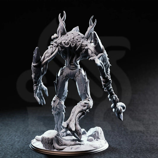 Evarak, Treant of Duskweave – Huge Fey