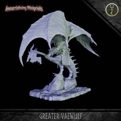 Front angle of Greater Vaewulf highlighting spiked limbs and sculpted axe.