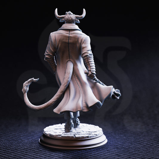 Statue of a character with a long coat and bull-like features on a dark background