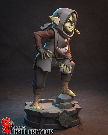 Nott the Brave 1:10 scale goblin rogue resin display statue and bust unpainted and painted versions