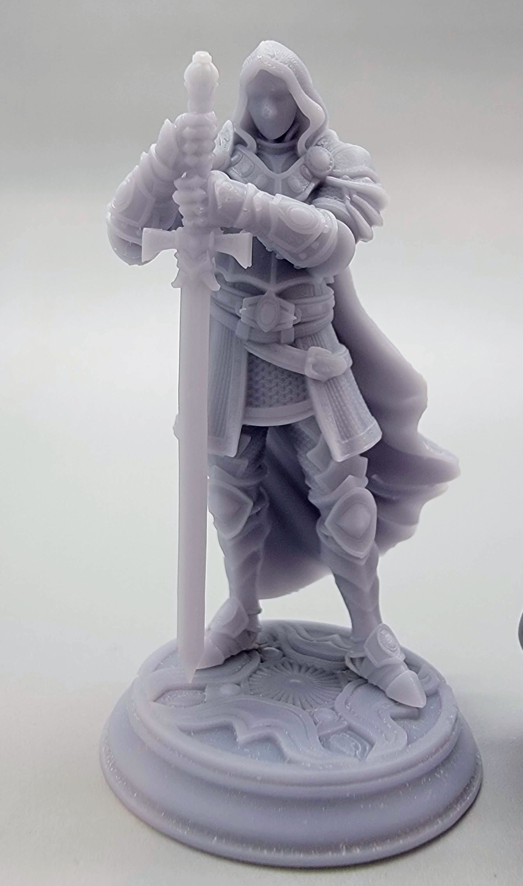 Visage – The Faceless Knight in 32mm