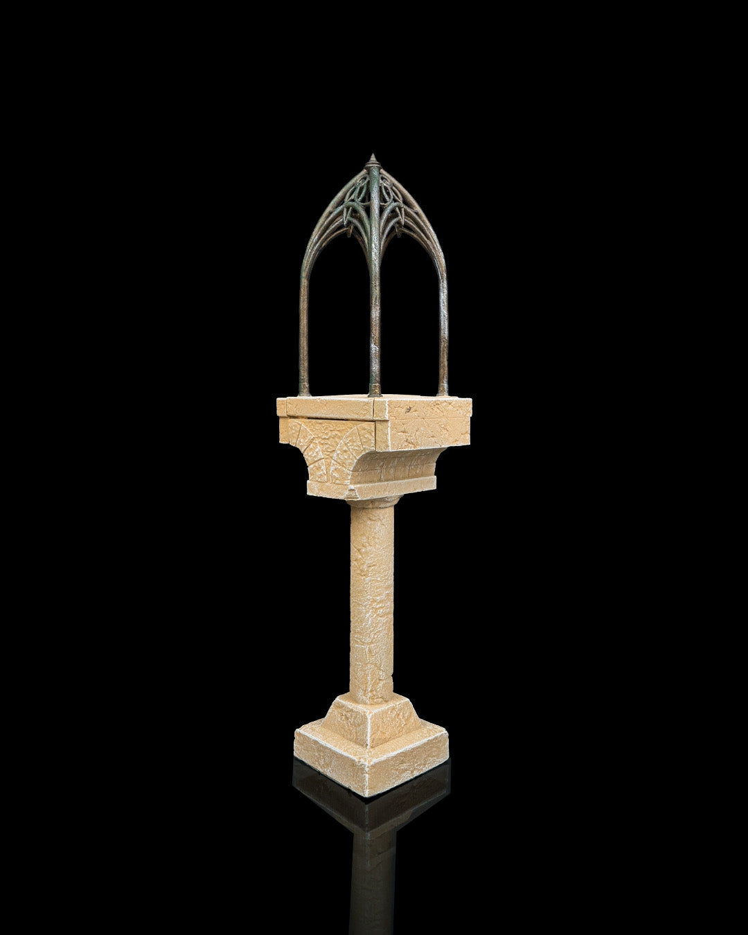 An elegant elven walkway miniature showing the supporting column, floor, and open gothic-style iron canopy roof.