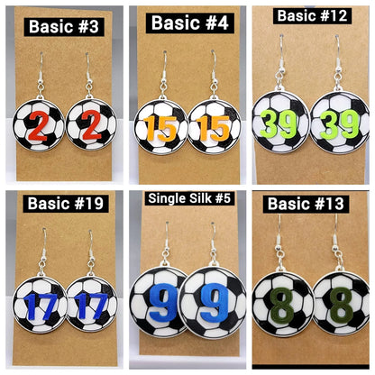Pendientes de fútbol con número personalizado