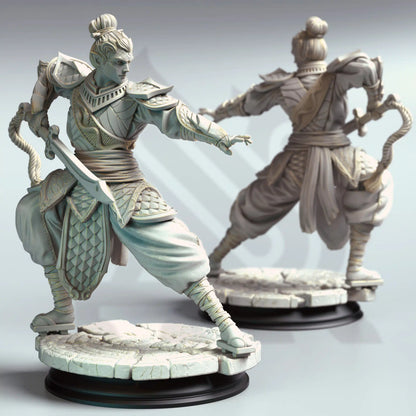 Front view showing facial scale details, outstretched martial hand, and sword of Jin Shi serpentfolk miniature