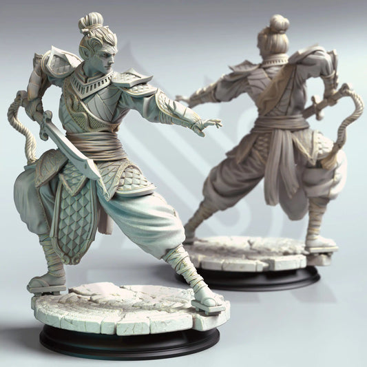 Front view showing facial scale details, outstretched martial hand, and sword of Jin Shi serpentfolk miniature