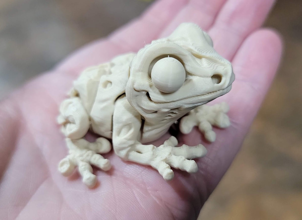 Mini Zombie Frog – Articulated Toy, Magnet or Keychain