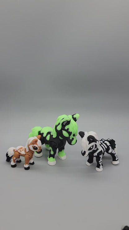 Mini caballo de juguete