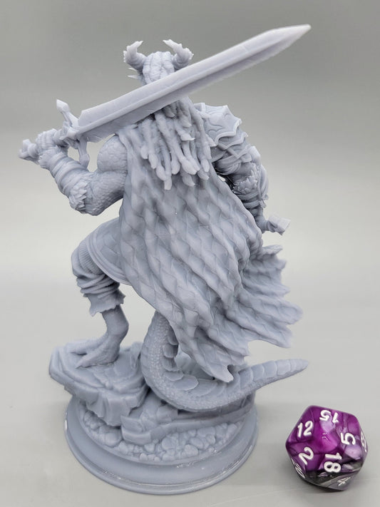 Assembled 75mm Skraa Dark-Eye Dragonkin miniature, 3D printed by D&K Custom Prints. Sculpt by DM Stash.